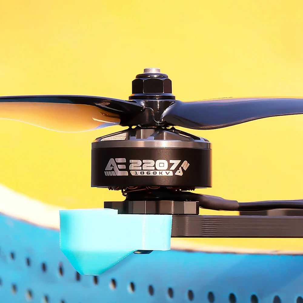 4PCS AxisFlying AE2207 V2 1860 - 5 Inch Propeller 评论和价格