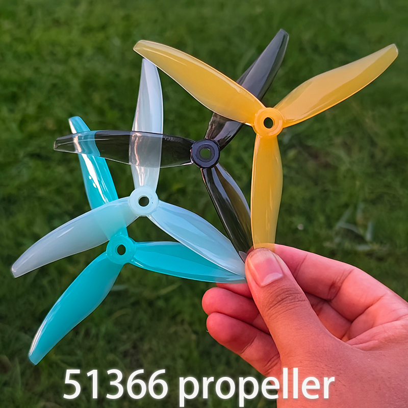 2/4Pairs T51366 3-Blade Propel - 5 Inch Propeller 评论和价格